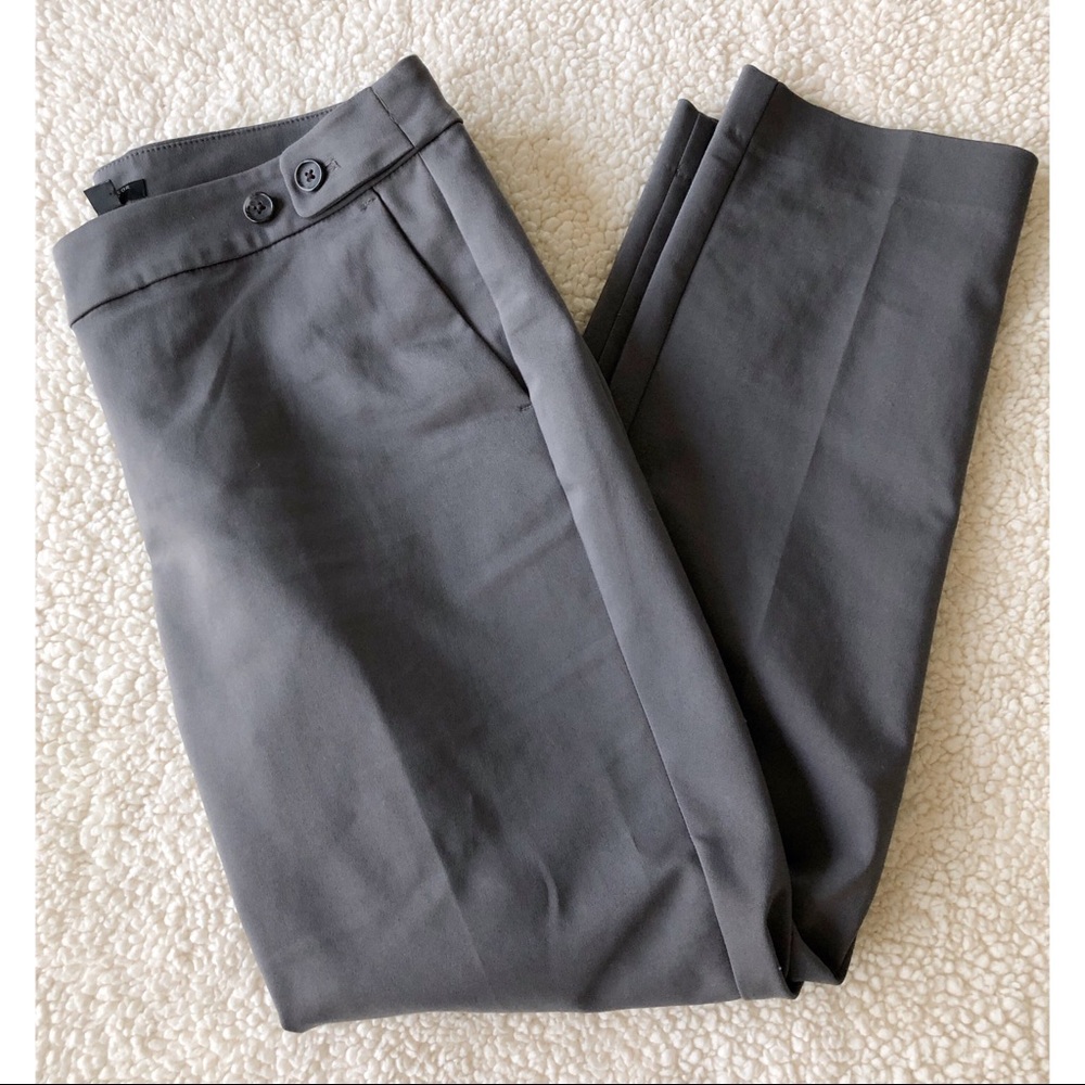 Ann Taylor Gray Straight Leg Petite Pant